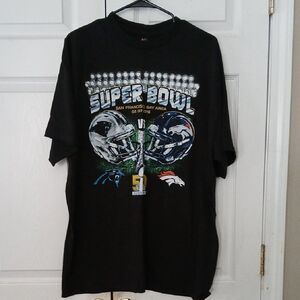 Super Bowl 50 Carolina Panthers Denver Broncos Tshirt Sz XL NWT